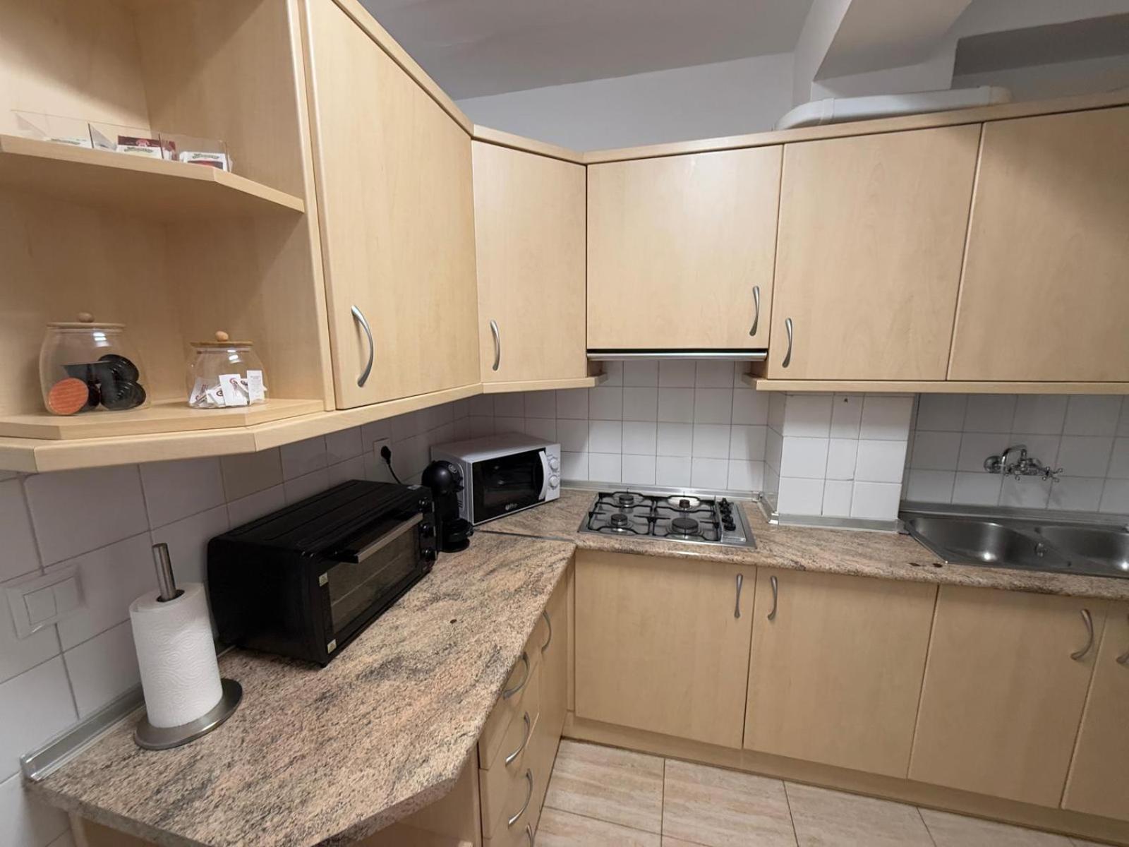 Estupenda Vivienda En Centro De Marbella Apartment ภายนอก รูปภาพ